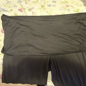 Women’s yoga pants